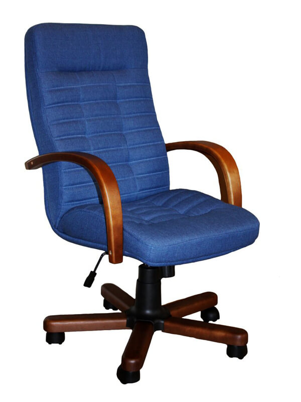 Кресло для руководителя серии Атлант Лайт от производителя AliterStyle